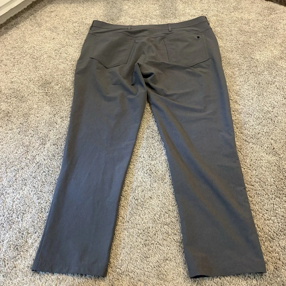 Public Rec Pants Mens 44x32 Gray Microfiber Chino Straight Leg Casual Wear Golf